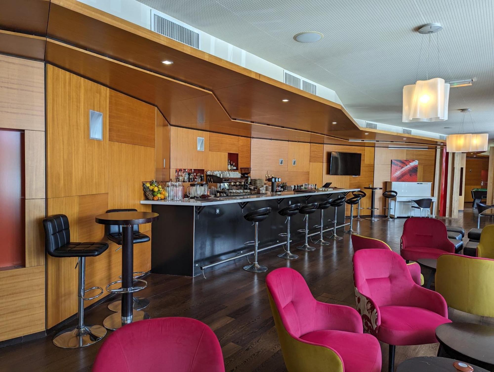 Le M & Spa Bordeaux Aeroport By Hotels & Preference Merignac  Exterior photo